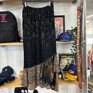 American Vintage Black and Brown Asymmetrical Skirt